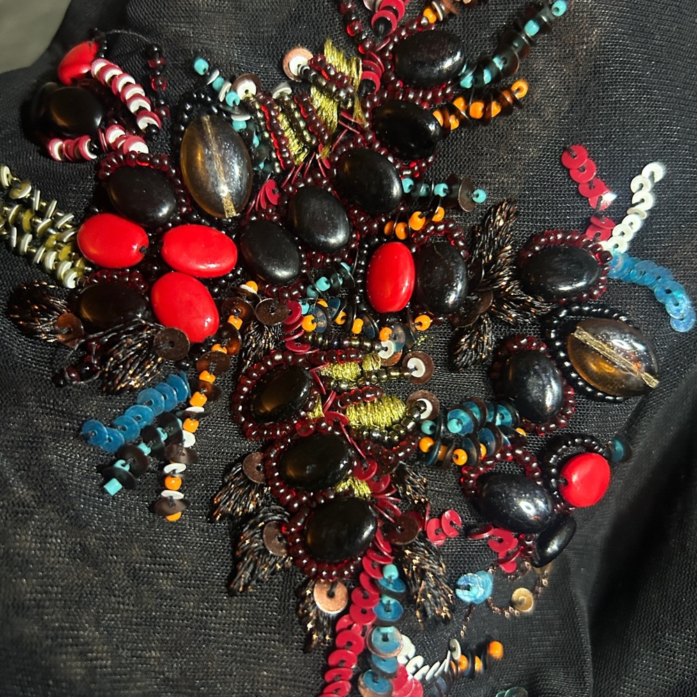 Very rare! Women’s Cache mesh embellished blouse size small - Picture 5 of 7
